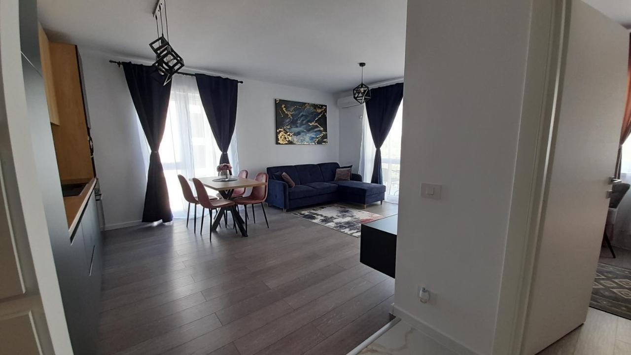 Sarah'S Place Oradea Exterior photo